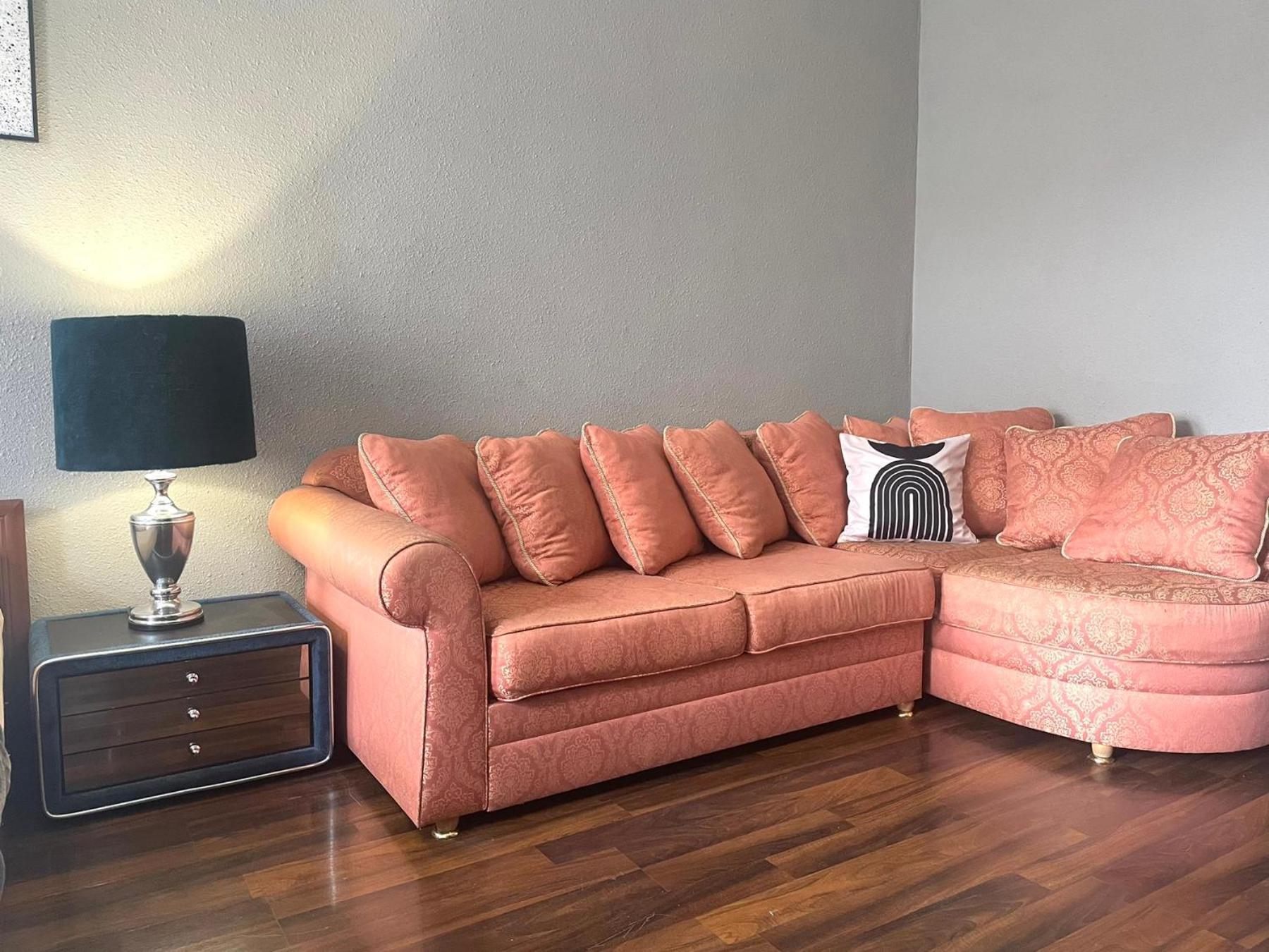 куліша 41, помешкання в центрі біля тц форум Apartment