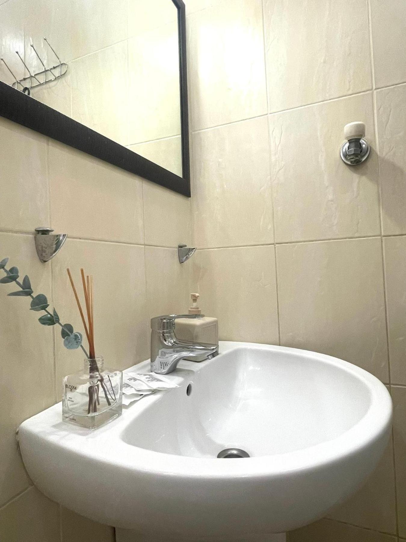 Apartment куліша 41, помешкання в центрі біля тц форум Lviv